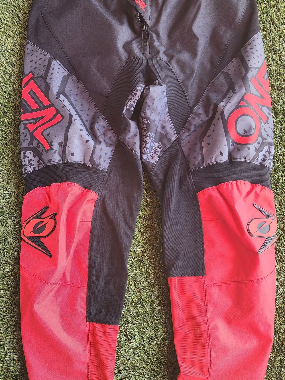 O'Neal Racing Element MX Dirt Bike Riding Gear - Men’s Size 40